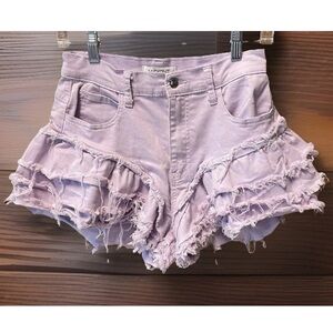 Vibrant MIU Lilac Denim Shorts Layered Fringe Sz M Soft Stretchy Boho Rodeo